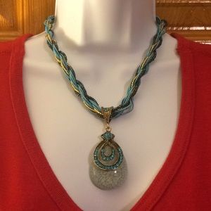 🌻Blue Necklace with Stone